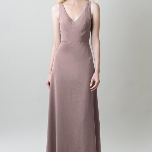 Jenny Yoo Delaney Floor Length Bridesmaid. Fig size 12. Tie back - Picture 1 of 5